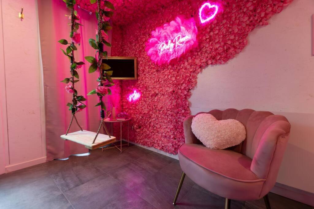 Pinky Glamour Pas Que Parking Gratuit Saint-Julien (Cotes-d'Armor)
